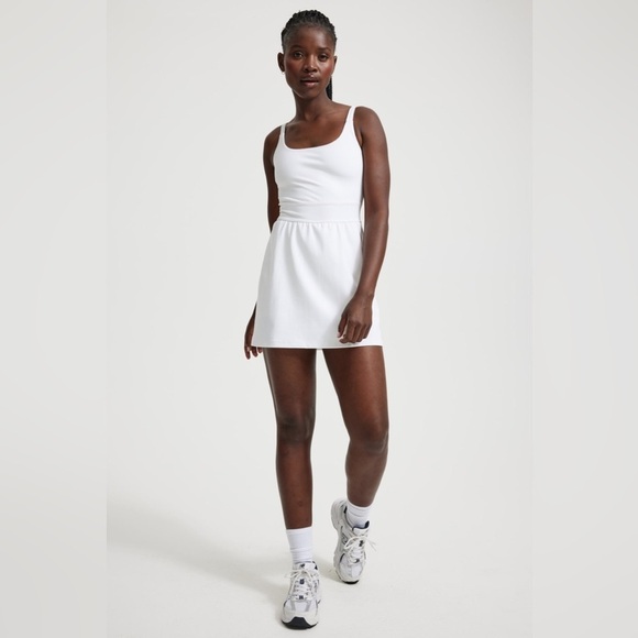 NWT Year of Ours SPORT ACE DRESS White M - Picture 4 of 14